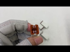 الصمامات بليد السيارات