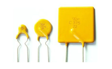 الأصفر PPTC PTC Resettable Fuses 60 / 72v سلسلة للتحكمات الصناعية