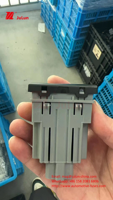 12V 24VFORD زر الضغط مفتاح الخطر مفتاح الضوء مفتاح إشارة الخطر توقف مفتاح