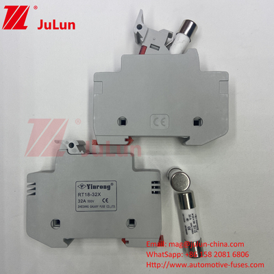 حامل مع فيوز السيراميكي لحماية وحدات الطاقة الشمسية 15A الفيوز الشمسية الفيوز 1000V 10 * 38mm دين ريل الفيوز الشمسية