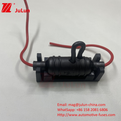 عازل الغبار منخفضة الجهد حامل فيوز السيارة الأحمر الأسود السيليكون PPS 10A 250V