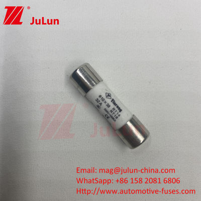 فيو فيوز 10 * 38mm 10A دين دليل حامل فيوز ل 1000VDC 15A دين السكك الحديدية حامل فيوز الشمسية