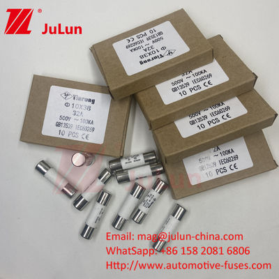 32A 10 * 38mm 15A 690VDC 1000VDC لوحة الجلوس فيوتوبوليكي الطاقة الشمسية فيوتوبوليكي فيوتوبوليكي الصلبة لحماية سلسلة الفيوتوبوليكية