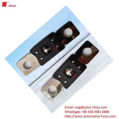 80A100A التيار المسموح به مصابيح السيارات / صناديق مجموعة حماية متكاملة من أنظمة الدوائر الإلكترونية للسيارات الكهربائية / الشاحنات / الشاحنات