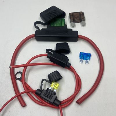 حامل فيوز السيارة مناسب لنظم الطاقة 60A 80A 15A 30A 7A 8A 5A 2A في السيارات يمكن مطابقة فيوز وفقا لمتطلبات العميل