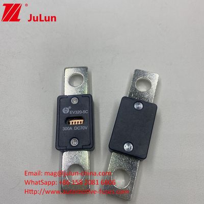 70VDC EV320-C مصدر التأمين المصغّر للشفرة 500A تقييم الجهد 51mm مسافة الثقب