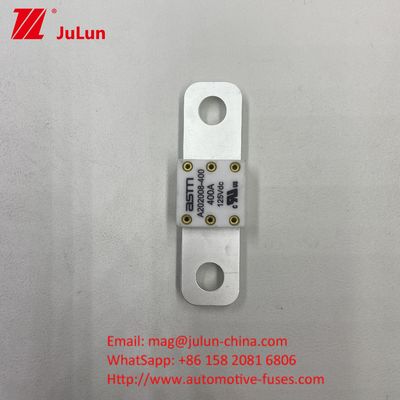 مصفوفة ASTM للسيارات الكهربائية A202008 300A مصفوفة 125VDC نوع المحطة AC Ev محول شاحن متوافق مع قدرة كسر 20KA