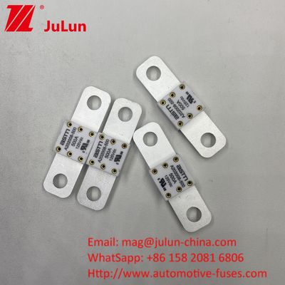 68*17.7*12mm A202008 350A 125VDC EV FUSE القدرة العالية على الكسر تحت 125Vdc لتحسين أداء المركبات الكهربائية
