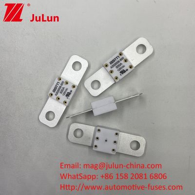 شاحنة 400A 125VDC المسافة بين الثقوب 2 50.8mm بطارية السيارة فيوز لأنظمة الاتصال المصعد