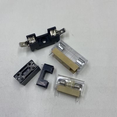 تثبيت لوحة PCB 6 * 30mm حامل فيوز السيارة مع حامل فيوز زجاجي 5 * 20mm
