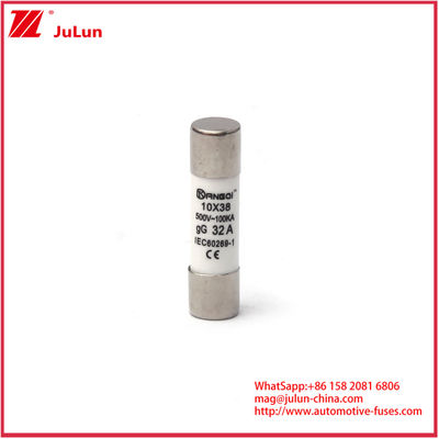 مصابيح السيارات السيراميكية 20A 1000VDC PV FUSE كسر 10*38mm 14*51mm 20*65mm القدرة مع القدرة على الاستبدال 1000VDC 10A 15A 25A 30A ومعايير السلامة IEC