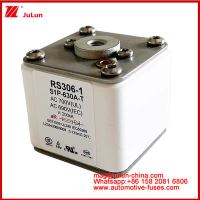 RS306-1 S1P-630A-T AC700 ((UL) Ar AC690V ((IEC) 200KV مربع الكاريميك فيوز EV أو HEV سحب المركبات الكهربائية