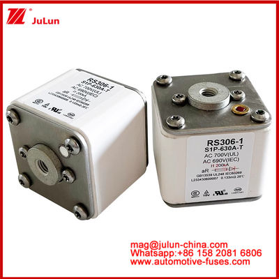 RS306-1 S1P-630A-T AC700 ((UL) Ar AC690V ((IEC) 200KV مربع الكاريميك فيوز EV أو HEV سحب المركبات الكهربائية