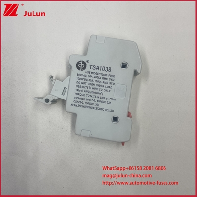 صمام حماية ضوئية 10*38 مم 30 أمبير 1000 فولت تيار مستمر 6 كيلو فولت جهد تحمل الاندفاع المقدر صمام حماية ضوئية شمسية مع قدرة كسر عالية تبلغ 20 كيلو أمبير