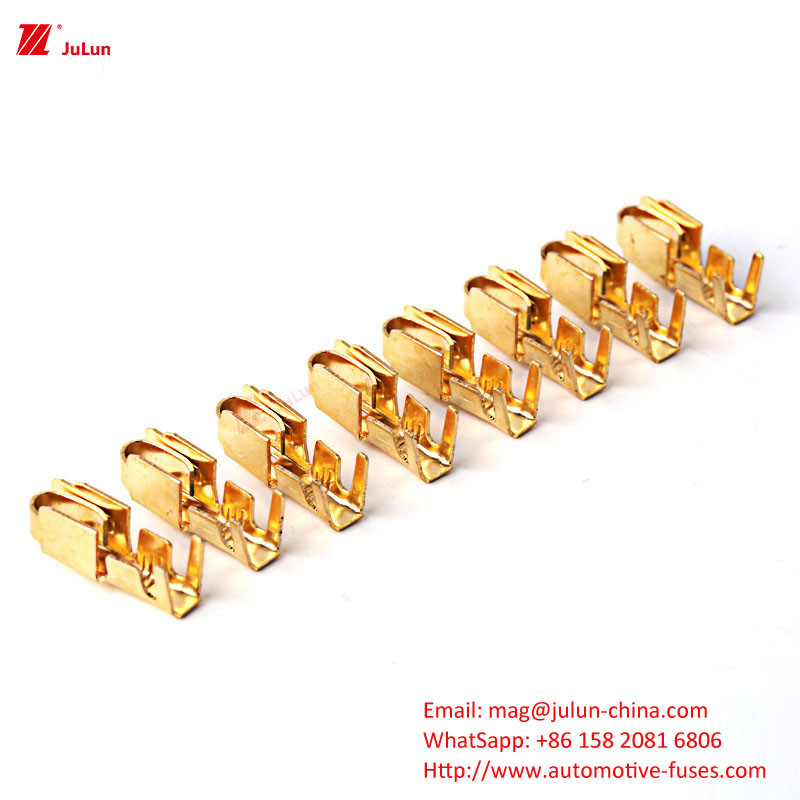 السيارة 30-500AMP الجهد المسموح به 32 فولت السيارة اليدوية إعادة تعيين مفكّك الدوائر BX2141A-1 مجموعة صندوق السلامة للسيارة