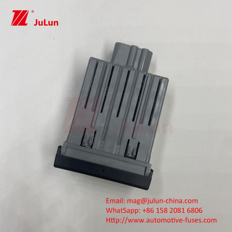 مفتاح التحكم المركزي توقف مفتاح الخطر الخفيف زر شاحنة فورد BC45-13A350-BA أودي A6L C6