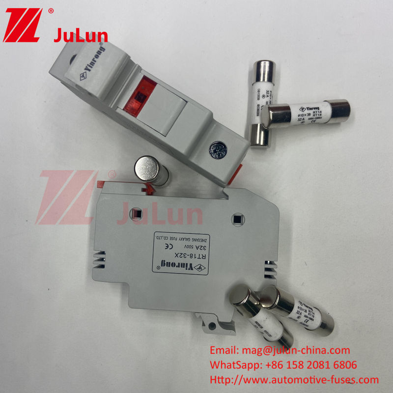 حامل فيوز شمسي أسطواني دين ريل / حامل فيوز شمسي Pv بقدرة كسر 30kA