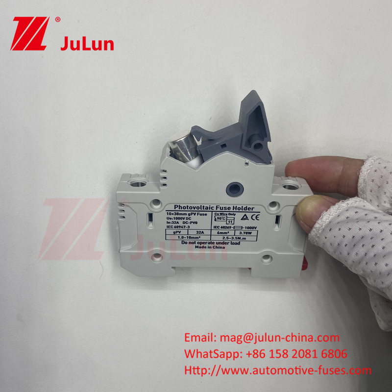 AC RT18-32X حامل فيوز فيوزيبلز الصندوق الأساسي 10x38MM 500V السيراميكية سريعة الضغط RO15 RT18 DIN Rail Moun حامل فيوز واحد