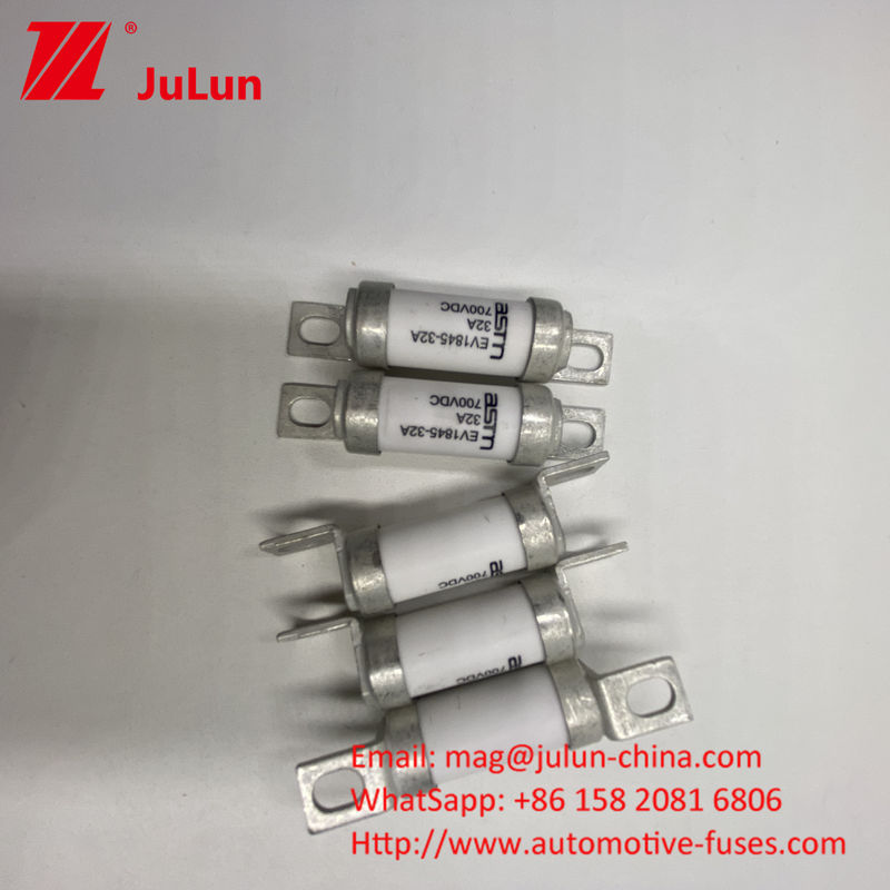 5A 700VDC EV1845 DC 700VDC 5A-150A التوتر المتوسط بولت فيوز لشحن السيارات الكهربائية