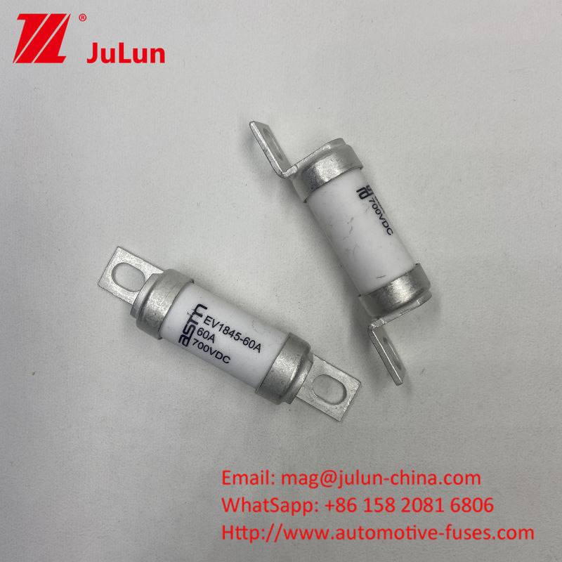 32A 700V التوتر مصدر التأمين للسيارات DC FUSE EV1845 سلسلة 10kA محطة المسمار مصدر التأمين المتوسط