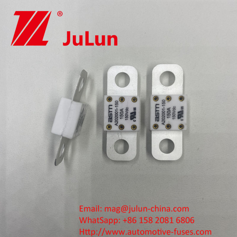 مصابيح السيارات السيراميكية ASTM A202001-200A 150VDC لنظام الجر الكهربائي المواد الفضية 20KA القدرة على الكسر 16-20KA 400A 500A