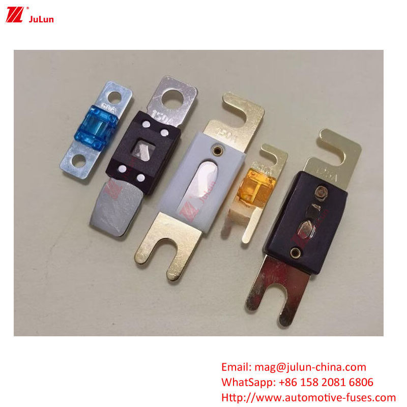 مصدر التأمين للسيارات الكهربائية الجهد المقياس 32 فولت في الخط لحماية الدوائر الإلكترونية للسيارات