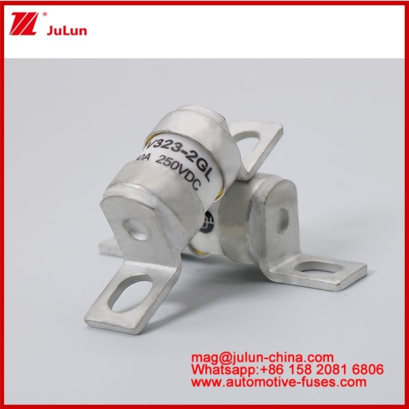 EV323-2GL 50A DC250VDC فيوز سيراميكي أنبوبي هيكل محفوف بالتيار المقاوم للاهتزازات الصدمة الميكانيكية EV أو HEV الحجم المدمج المركبة الكهربائية ذات التصنيف العالي