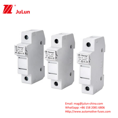 IEC60269.6 الصمامات الشمسية الكهروضوئية تحقيق التوزيع الأمثل للطاقة عاكس مع أسطواني