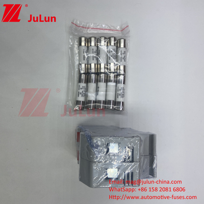 1000VDC-1500VDC حامل فيوتوكولتر الطاقة الشمسية مع فيوز 2 أمبير فيوز Dc فيوز شمسي وصلات فيوز أسطوانية