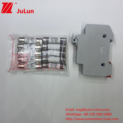 10A-63A فيوتوكي فيوتوكي فيوتوكي لتركيب الطاقة الشمسية 32A 10X38mm 1000V DC Din Rail حامل فيوتوكي مع الضوء للنظام الشمسي