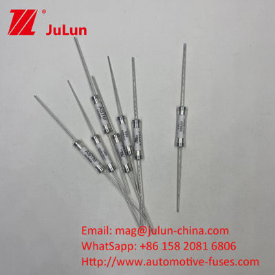 25A 500VDC HV660 ASTM 30kA التوتر 10A - 30A فيوز السيارات النحاس السيراميكي