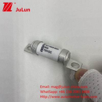 EV1845 8A ASTM 700VDC EV HEV شحن المركبات الكهربائية DC فيوز