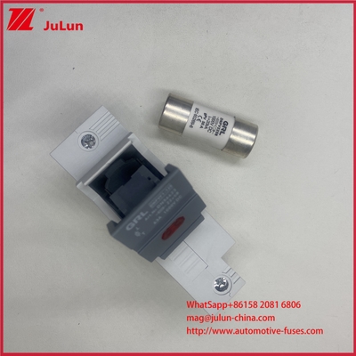 63A حامل فيوز الفوتوغرافي 22 * 58mm 1000DC TUV CE حجم وصلة فيوز لمعيار GB / T14048.3